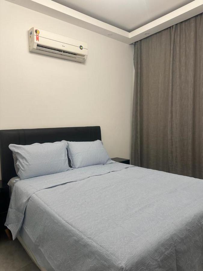 Franco Apts 3 Bdrooms Apartamento *